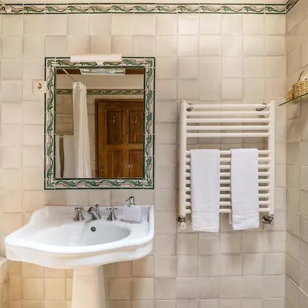 Quinta De Santa Julia Farm stay *