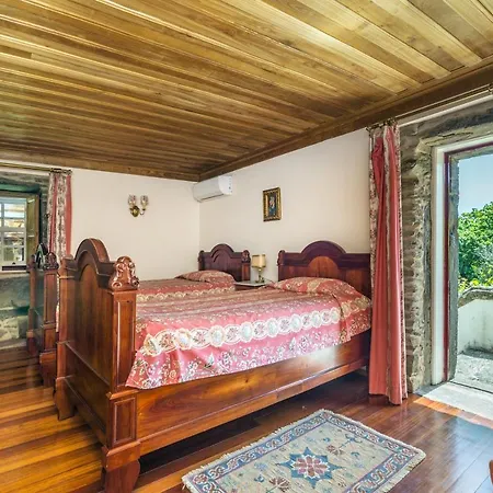 Quinta De Santa Júlia Farmház *