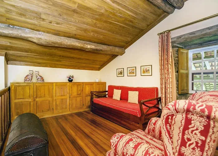 Фермерский дом Quinta De Santa Julia