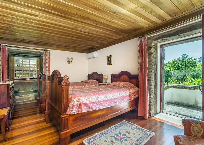 Quinta De Santa Julia Фермерский дом *