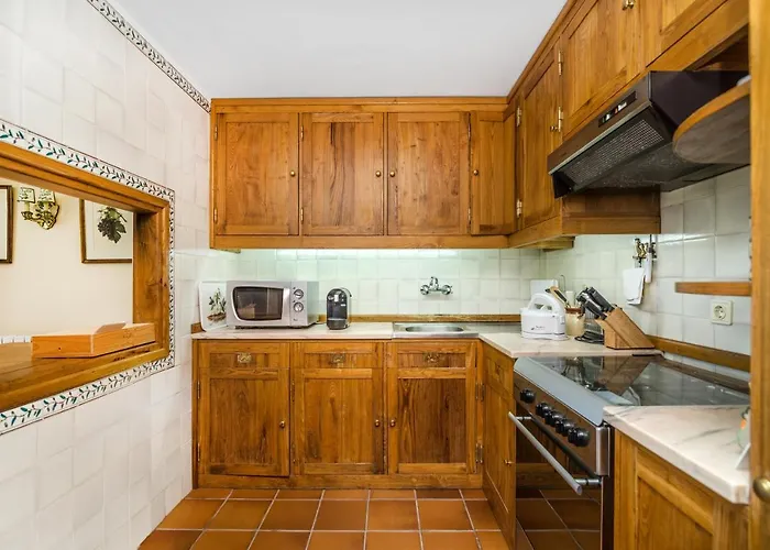 Quinta De Santa Julia Farma *