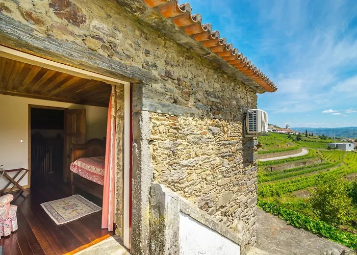 Quinta De Santa Julia Feriegård